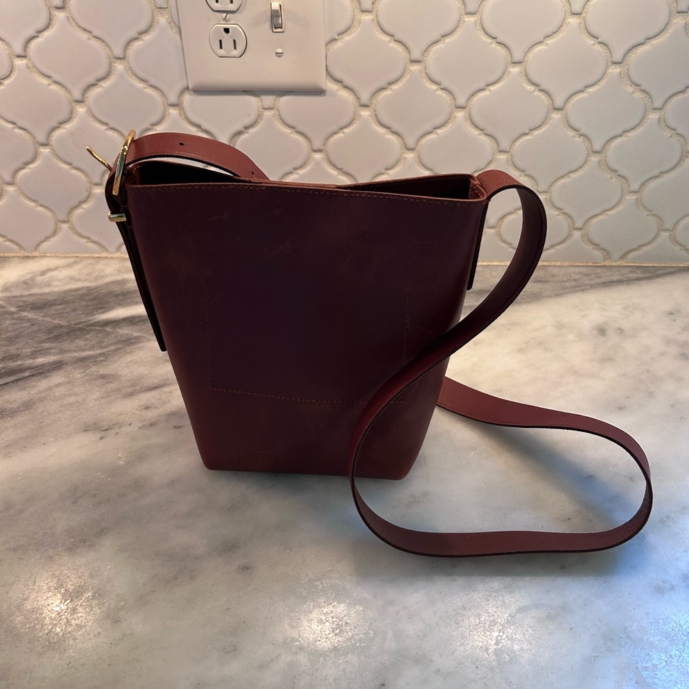 **NWT!!!* Madewell Brown Leather Crossbody Bag
